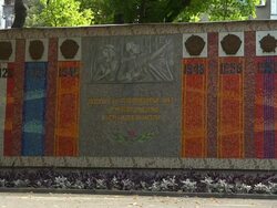 W/S War memorial Stock Footage