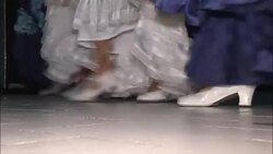 VOICED : Una compania de danza celebra el orgullo de ser mexicano y gay News Clip