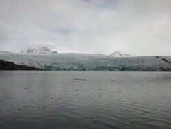 Approaching Nordenskiold or NordenskiÃ¶ldbreen glacier on the Spitsbergen Island, Svalbard by boat from Billefjorden Fiord Stock Footage
