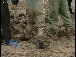 CLINTON: CLINTON CONTINUES HIS TOUR OF VIETNAM (V) News Clip