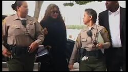 +4:3 Hearing for Michael Jackson's personal doctor, arrivals News Clip