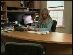 Supporters of "open carry" bear weapons in full view, reax News Clip