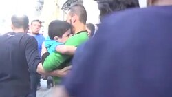 CLEAN : Syria: new air strikes hit rebel held neighbourhoods of Aleppo News Clip