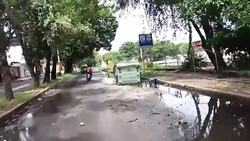 CLEAN : Venezuela's Barinas victim to looting, Maduro sends in troops News Clip