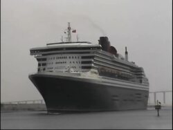 Queen Mary II ship first time through Suez News Clip