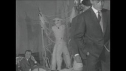 CAN007 MEN'S SHARP SUIT FASHIONS ON DISPLAY IN PARIS Instructional Video