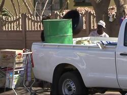 Zimbabweans cross border to shop as hyper inflation bites News Clip