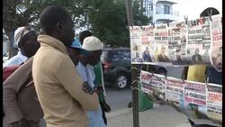 CLEAN : Senegal: voters react after failure to cut term to 5 years News Clip
