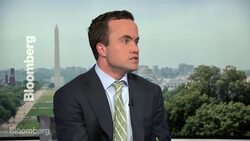 Sen. Warren Says 'Giants' Have Plenty of Tax Breaks News Clip