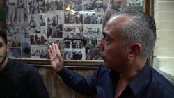 Customers in Irbil tea house mull Kurdish independence vote Instructional Video