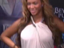 Beyonce Knowles at the Beyonce Debuts Her Newest Fragrance, Beyonce Pulse, at Macy's Herald Square Stock Footage