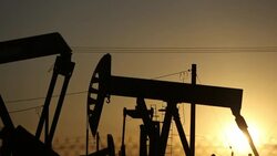 The Kern River oilfield in Oildale,  Bakersfield, California, USA. Following an unprecedented four year long drought, Bakersfield is now the driest city in the USA, driven by climate change. Still Americans fail to make the connection between their addicti Stock Footage