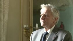 CLEAN : Maastricht  Trichet worried by euro unease News Clip
