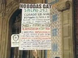 CLEAN: Two Mexican women first to wed in Latin America News Clip