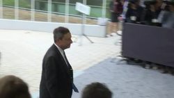 CLEAN : Eurogroup: Lagarde rules out grace period but remains flexible News Clip