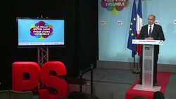 CLEAN : French Socialists seek alliances to stop f News Clip
