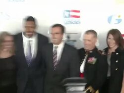 Michael Strahan (center), Bob Woodruff and guests at  The 6th Annual Stand Up For Heroes Presented by The New York Comedy Festival and The Bob Woodruff Foundation Stock Footage