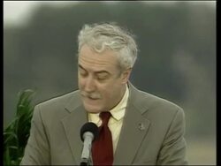 Adds NASA briefing to memorial service for Columbia astronauts News Clip