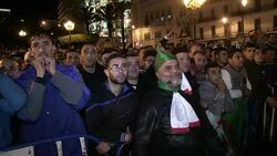 CLEAN : Fans celebrate victory as Algeria enter AFCON quarter finals News Clip