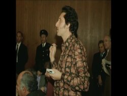 SYND 12-3-73 MEIR RETURNS TO ISRAEL FROM USA News Clip