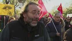 Protest against Spanish govt's economic policies Instructional Video