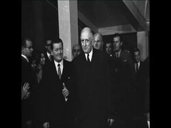 SYND 8 9 67 DE GAULLE AT OPERA Instructional Video