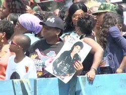 The Apollo Theater Pays Public Tribute To Michael Jackson - June 30, 2009 Stock Footage