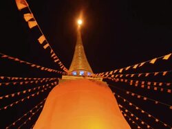 famous thailand pagoda Stock Footage