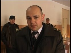 Run-off voting scenes from around the country News Clip