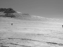 Back country skiing Stock Footage