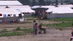 Migrants fear Idomeni migrant camp clearance Instructional Video