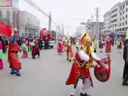 MS TS Villagers performing gong and drum in traditional festive folk celebration or carnival during chinese spring festival AUDIO / xi'an, shaanxi, china Stock Footage
