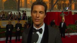 UPDATE Oprah Winfrey, Benedict Cumberbach, Matthew McConaughey chat on red carpet. Instructional Video
