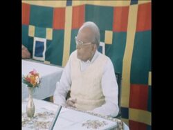 SYND 20 2 77 LEADER OF JANATA PARTY NARAYAN ARRIVES TO JAIPUR TO LAUNCH ELECTIONS CAMPAIGN News Clip