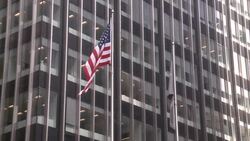 CLEAN: JPMorgan in shock $2 billion loss on deriva News Clip