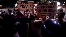 CLEAN : Philippines: Anti US demo in Manila News Clip