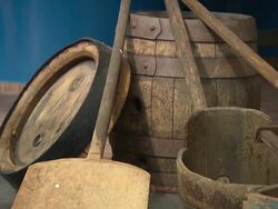 old beer crate and barrel Stock Footage