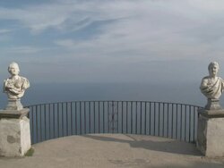 WS TD Marble busts of terrace of infinity at garden of villa Cimbrone with Tyrrhenian sea / Ravello, Campania, Italy Stock Footage