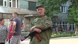 VOICED : Ucrania estrecha el cerco sobre Donetsk News Clip
