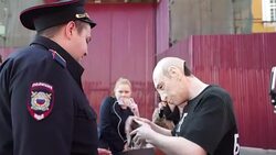 CLEAN : Putin-mask protester seeks asylum in Ukraine News Clip