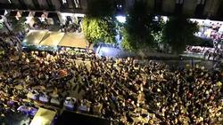 CLEAN : Day long separatist protest in Barcelona heads into night News Clip