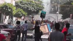 Pro and anti-Morsi supporters clash in Alexandria after pro-Morsi sit-ins cleared in Cairo Instructional Video