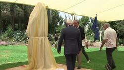 CLEAN : Albert Einstein statue unveiled in Jerusalem News Clip