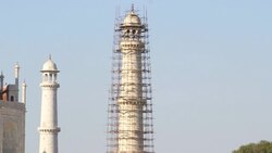 Taj Mahal gets a mud pack face lift News Clip