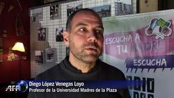 VOICED : Videla se lleva informacion News Clip