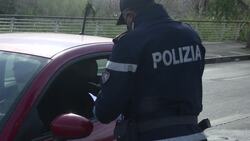 Police clamp down on movement around Rome Instructional Video