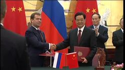 WRAP Medvedev is welcomed by Hu, meeting ADDS meets Wen News Clip
