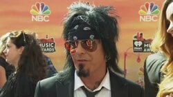 Austin Mahone, Juicy J and Nikki Sixx say there's one moment they won't forget in their music careers: The first time they heard themselves on the radio. (May 12) News Clip