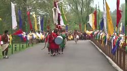 CLEAN : Britains Will and Kate meet Bhutans royals (2) News Clip