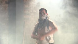 Former Palestinian prisoner Ahmed Tobasi finds salvation on stage Instructional Video